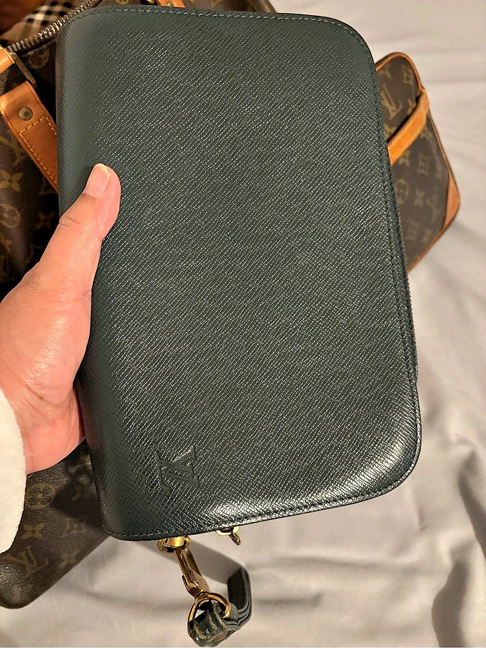 Louis Vuitton Taiga Selenga Clutch Bag Green